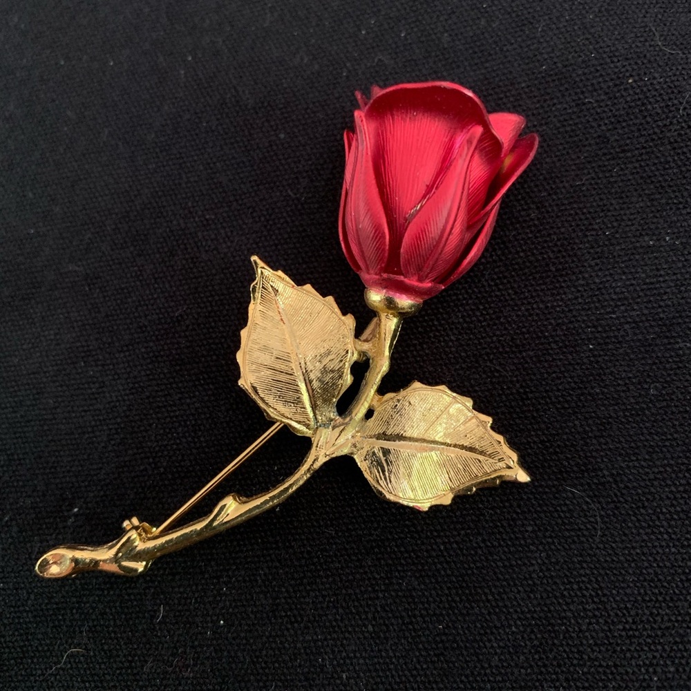 Rose Pin